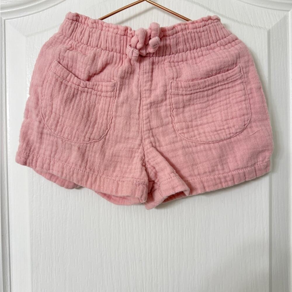 Garanimal peachy pink girl shorts size 12 months
